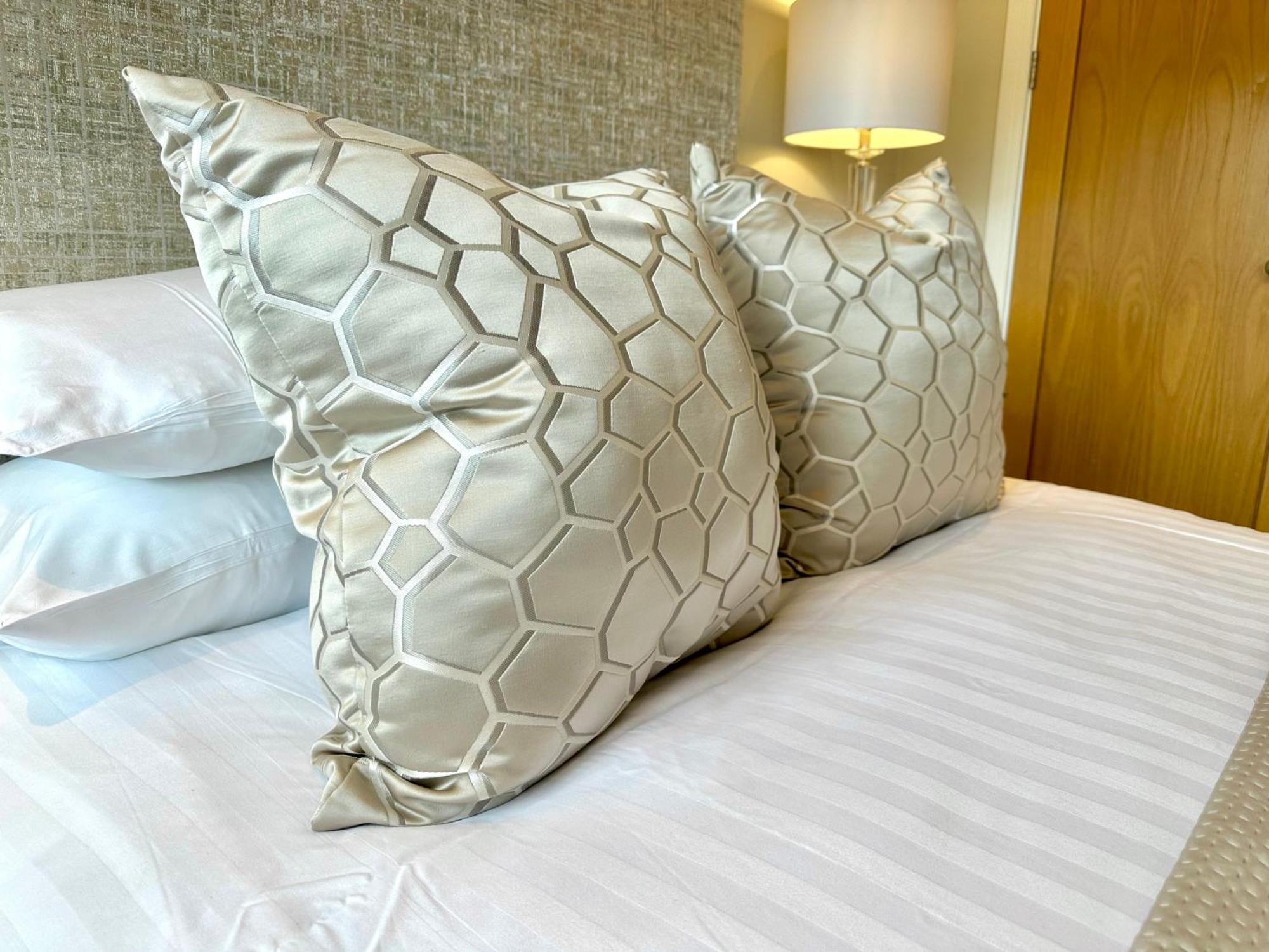 Superior Apartment In Cardiff City Centre Ngoại thất bức ảnh