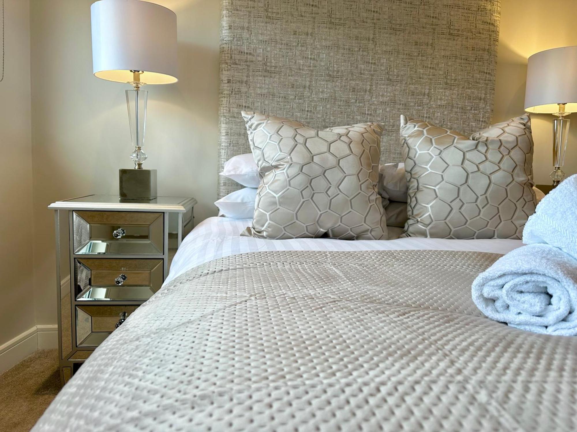 Superior Apartment In Cardiff City Centre Ngoại thất bức ảnh